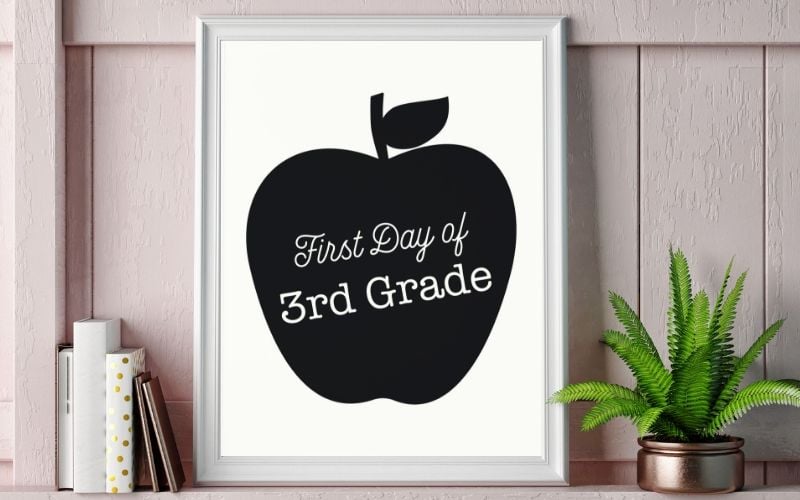 first day of 3rd grade sign