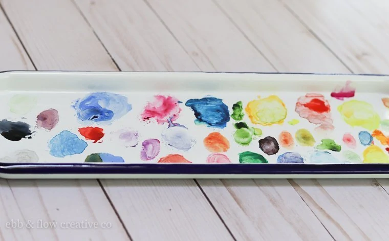 enamel watercolor palette for paint mixing