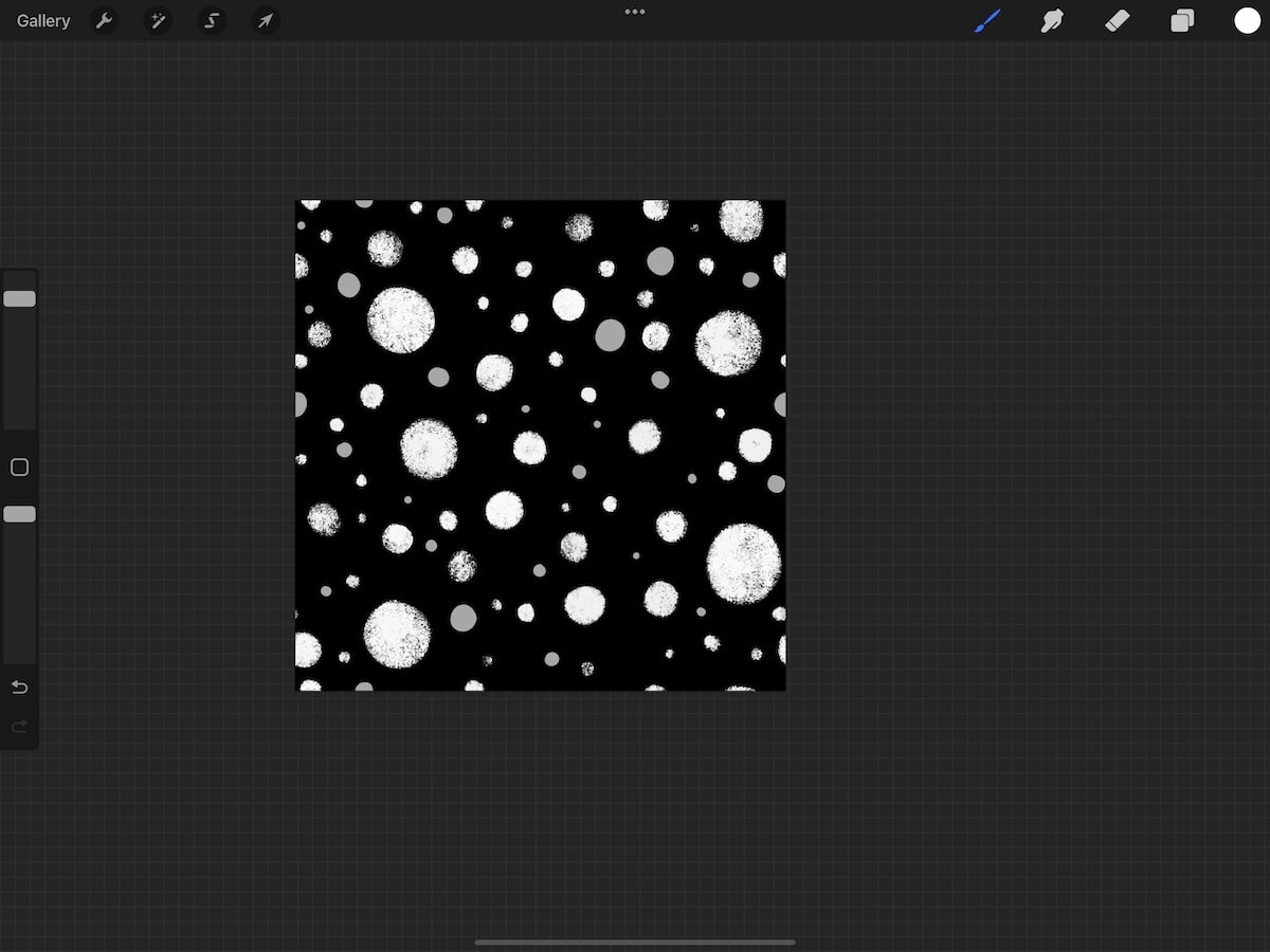 polka dot pattern with opacity